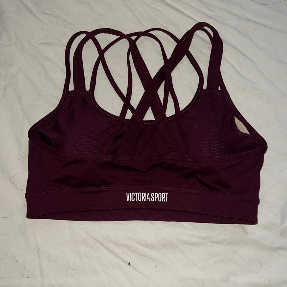 Victoria’s Secret sports bra size medium